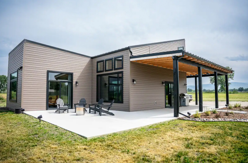 Bighorn River blue-ribbon trout water in Fort Smith, Montana